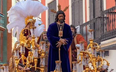 Easter Week in Bilbao: Tradition, Culture, and How to Get Around Comfortably