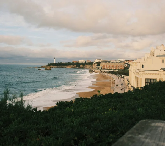 Cómo llegar de Bilbao a Biarritz de la forma más rápida y cómoda